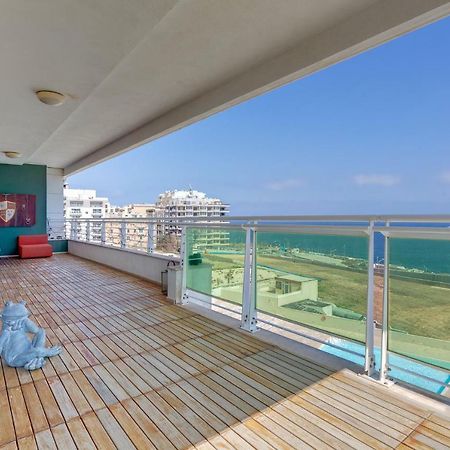 Seafront Apartment In Sliema With Pool, Upmarket Complex Екстер'єр фото
